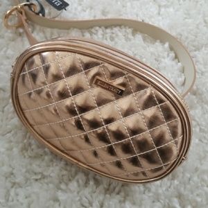 Ellen Tracy Fanny Pack